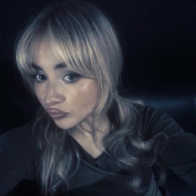 chrryxoxo_'s profile picture. i knew youโd linger like a tattoo kiss | old acc: louisluvr28