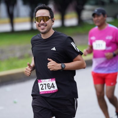 yefovar's profile picture. 