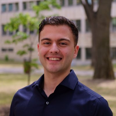 antoniuvadan's profile picture. 