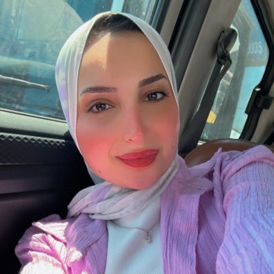 Aey_almotaz's profile picture. Dentist 👩🏻‍⚕️🦷