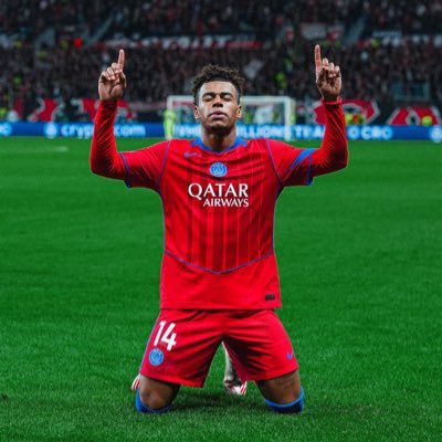 GiscMath's profile picture. @warriors #DubNation • @PSG_inside ❤️💙 • Fan inconditionnel du petit hibou et de @StephenCurry30