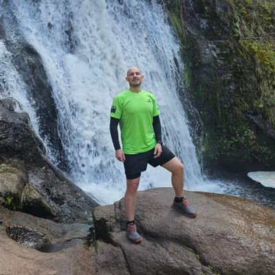 branko_h's profile picture. Crea hilos más fácil: 
https://t.co/M5g03awIGo