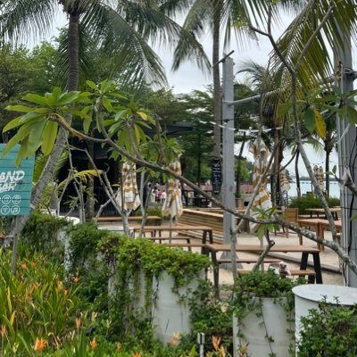 iz_haziq85173's profile picture. 