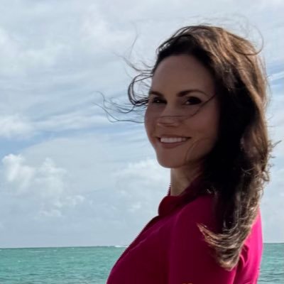Brooke_Medina_'s profile picture. hopeful. VP of Comms at @statepolicy