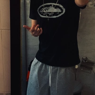 samrd77's profile picture. 