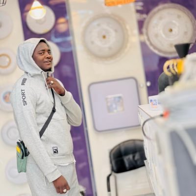 talla42050's profile picture. 