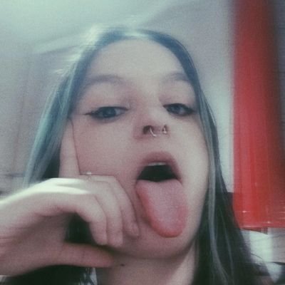 babidotaro's profile picture. Bióloga de Chernobyl