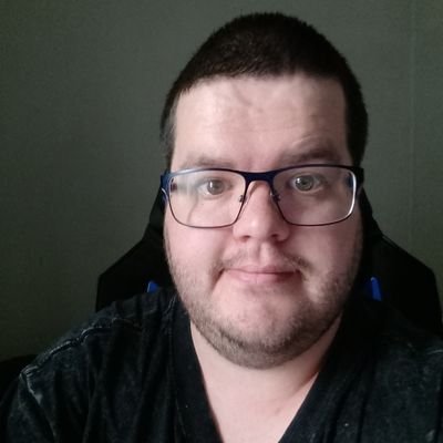 Spiritlessjosh's profile picture. Do not judge, or you too will be judged

gamer 
Natural beauty 
being myself  
tweet whatever i lik3