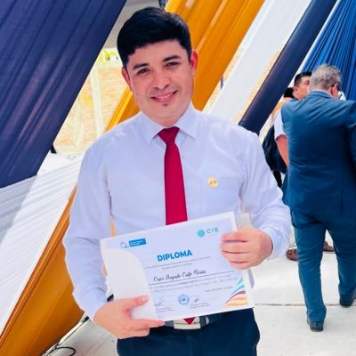 cesarcafa's profile picture. Diferente a muchos igual a pocos
