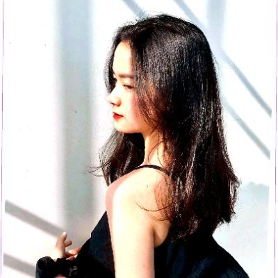 JaimeeW63241's profile picture. You can't just have one. #Chips #SnackAttack