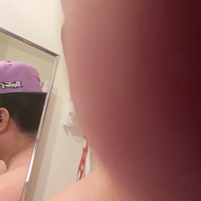 gvlv0408's profile picture.