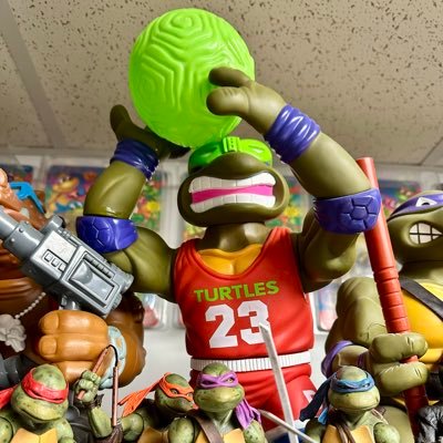 CSJ_Jon's profile picture. One half of the best toy site on the web! @cobrashadowjoes 80’s/90’s toys and action movies are my weakness. Truth, Justice, and the American way. 🇺🇸