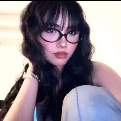 blessed2by's profile picture. 