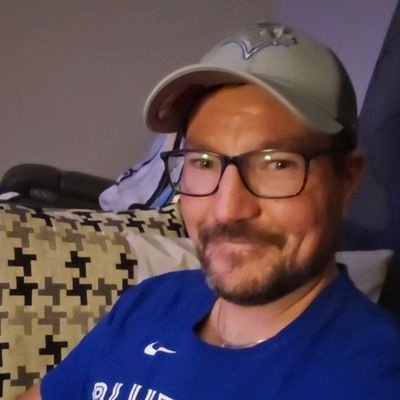 Sussex_Guy1983's profile picture.
