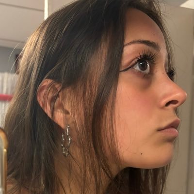 cashmoneyl4uren's profile picture. Professional