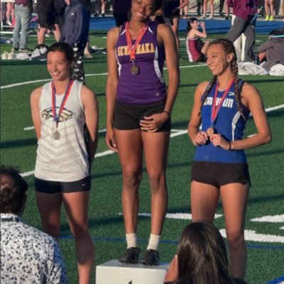 ZoeAmadike's profile picture. Sewanhaka Highschool CO’26 Jumper |5’8 | Started track Spring 2025 | 2025 Nassau LJ Champion | LJ: 18-2.5 HJ: 5-2 |email: zoeyamadike@gmail.com