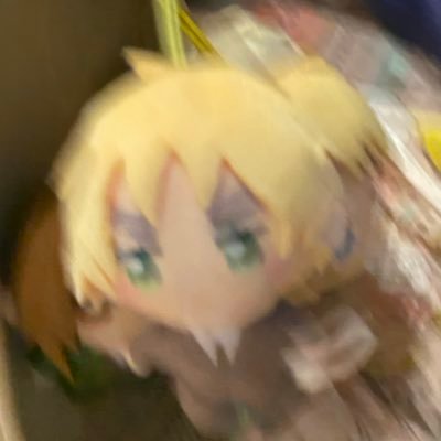 Kaku_eleven's profile picture. 推しのグッズ売ってなさすぎてアスファルトになりそう。