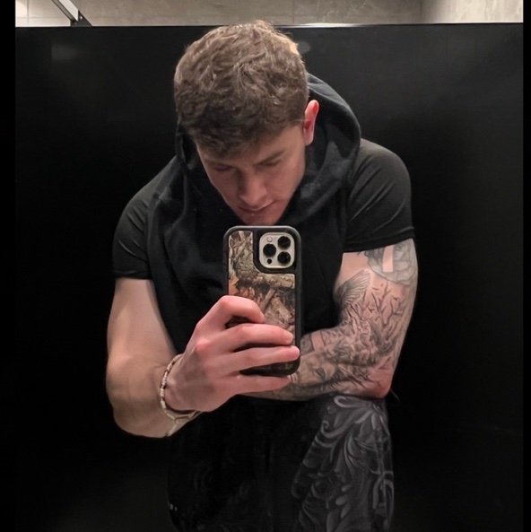 FitBossJourney's profile picture. Straight | CashMaster | Financial Domination | https://t.co/pPEKjKTJCf | Get sending | Cashapp- https://t.co/fnSlAoAzn6🤪