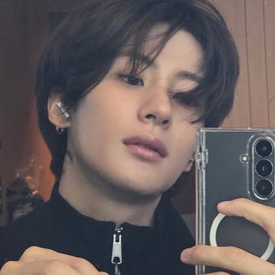 itbabyantonx's profile picture. 🩶 eunseok 🩶