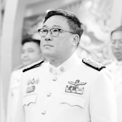 jamornvivat's profile picture.