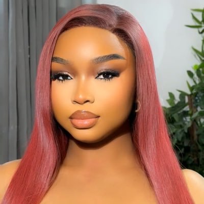 SeunAdegbolaa's profile picture. 