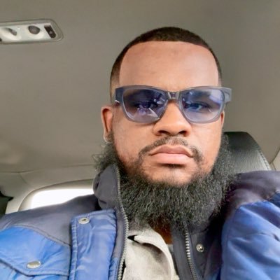 uncdove_'s profile picture. 