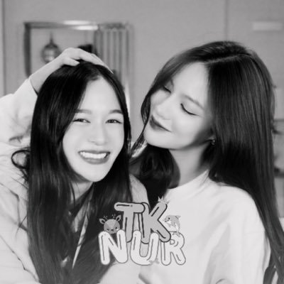 TKNURofficial's profile picture. 1st Thailand official fanbase for @phinyanech @nurdesoraya | artist from s.nur entertainment | #Chowder #LavenderFam