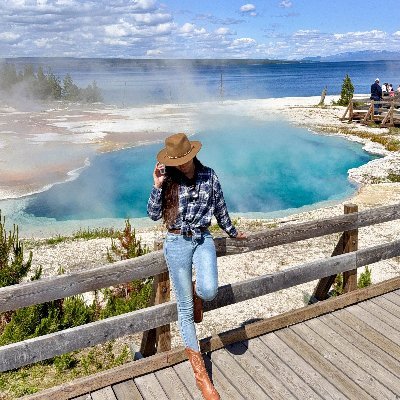 AriacChen1229's profile picture. Good personality, kind-heartedsociable, andMy hobbies are traveling, music, and fishing.