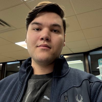 nova_77_00's profile picture. new twitter for Nova | 24 | 🇺🇸 | Gaming Enthusiast | Retired Ult Player