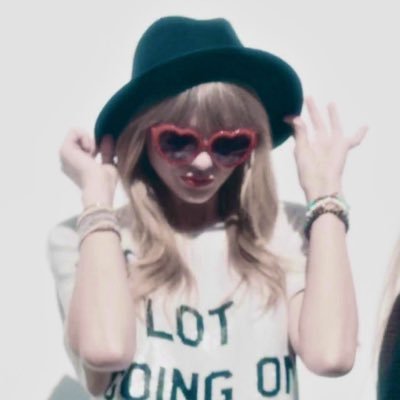 superswiftss's profile picture. multifandom┆i never know what to do on here