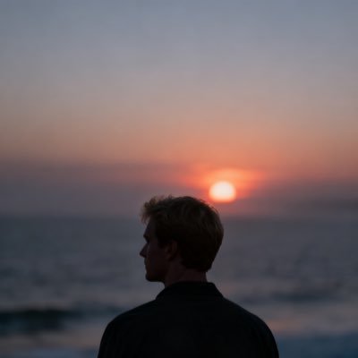 JudeHarrow's profile picture. Recording the colors and noise of this era.
