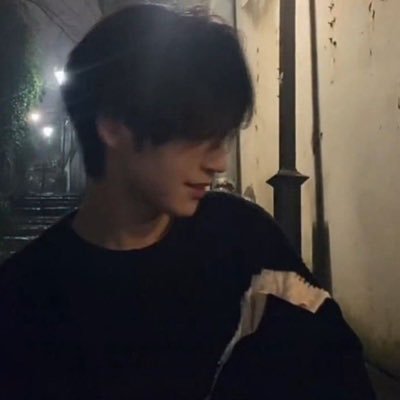 moruru415's profile picture. 28♂📦楽天おトク情報まとめ 💡”買う前に知りたい”を毎日発信 🛍️実際に買ってよかったモノ＆話題アイテムだけ厳選 🎯コスパ／QOL向上／ブラックフライデー攻略中 👇人気アイテム・最新セールはここ