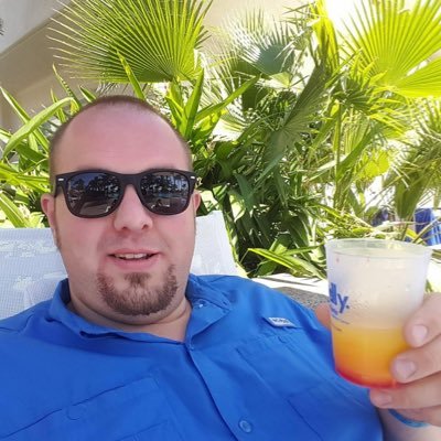 VenskeDavid's profile picture. I believe God blesses me for a reason, which is to help others struggling.