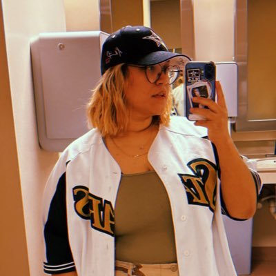 clawdeeyah_'s profile picture. 30 | #TexasHockey #LeafsForever #AllforTX #GoPackGo |she/her| totta hemmetissä!!