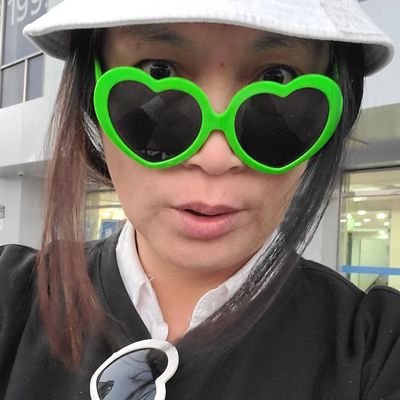 120120191a10's profile picture. 하모인진주,박성두(친오빠)196(1964,1230)5,09(33,44)30,0201,0504,0603.난령국민,이동중,남해고등학교,경상대사범대윤리교육학과,춘천교대대학원졸업석사.동명중 삼성여고 포항제철고 https://t.co/AGCDlrBc27