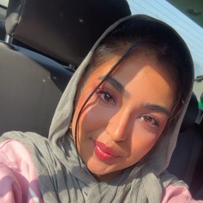 Atiyshe's profile picture. اعترافات دور افتاده غمگین