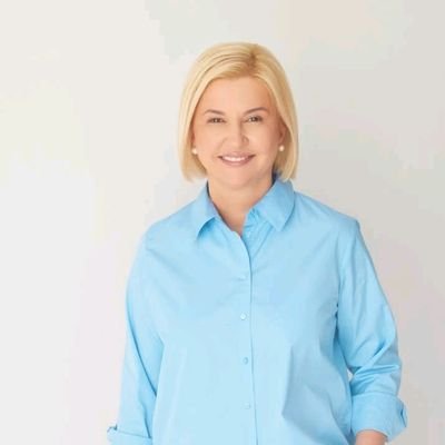 senko_kare90369's profile picture. 🚀Lahko VAM pomagam doseči vaše cilje (bogastvo)
🏆Ekipa je postala milijonar
💬 Sodelujmo