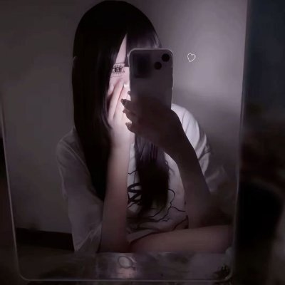 BillieO70412's profile picture. 