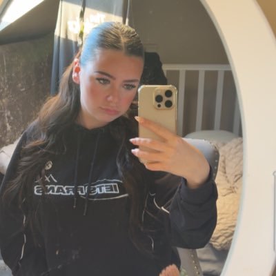 kiararobinson00's profile picture. 