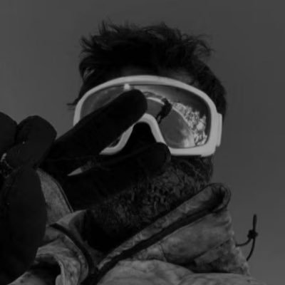 _livil7's profile picture. 