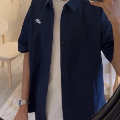 ihateendofstory's profile picture. في زمن النكران وعصر الزهايمر