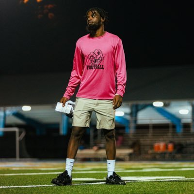 CoachPopSJP's profile picture. Faith ✝️ Family, Football , WR Coach & Recruiting Coordinator 🏈🦅🩵 Saint John Paul Academy II LongliveGB4 👼🏽 #BlessAllPpl🌎🐒 #SOE| Proverbs 3:5-6 📖🙇🏽‍♂️