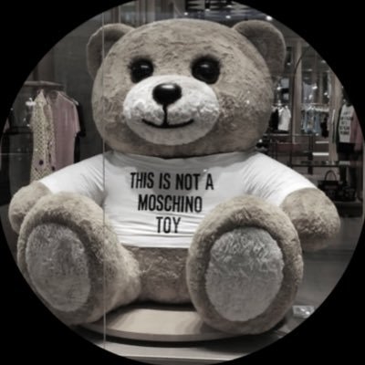 minaribkk's profile picture. 現地採用妻。無言フォロー失礼します。 時々鍵かけてますが 怪しいものではありません😅7歳シャム猫❤️