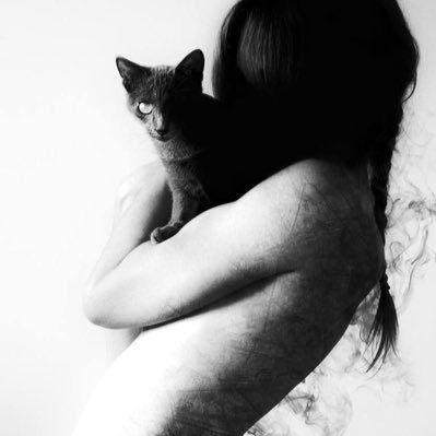 sl1twhore's profile picture. 18 // #shtwt // i follow back :3