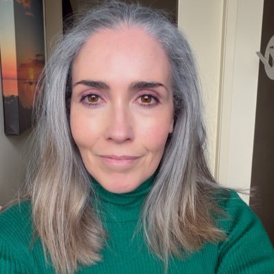 manjusrii's profile picture. Snr Lecturer digital media Swinburne Uni, chicken whisperer. Smells books. Find me on Bluesky, it’s much better https://t.co/yiwE8N7xrl