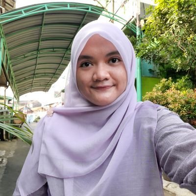 ashmanur's profile picture. a lifetime learner | a passionate reader | Meowgi's butler |  Be better and happier, promise me?