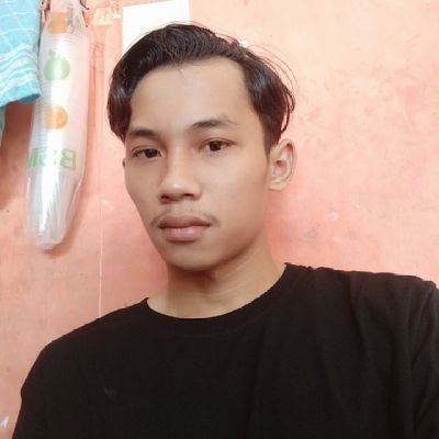 RaisapnkanYasin's profile picture. Bismillahirrahmaniirrahim

Allahumma Sholli ala Sayyidina Muhammad
Wa ala Ali Sayyidina Muhammad

Allahumma innii as-aluka ‘ilman naafi’a,
wa rizqon thoyyibaa,