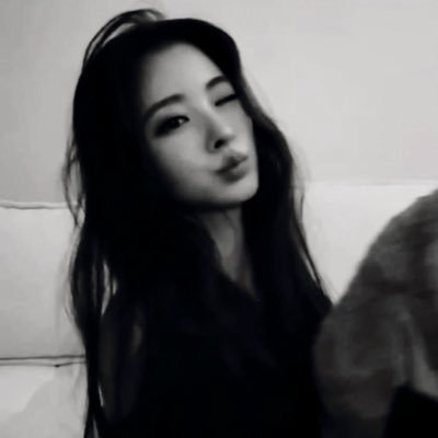 smniiio's profile picture.