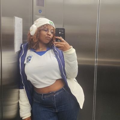 maryvilhosament's profile picture. um ponto