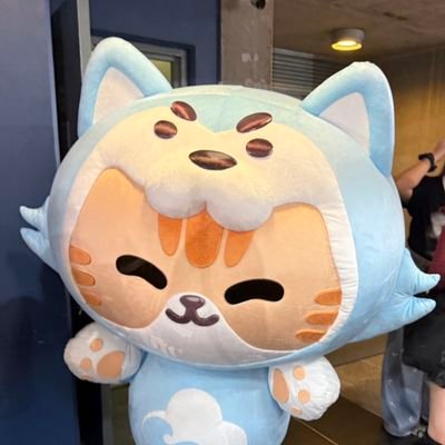 bl_mi_mundo's profile picture. Conoci y abrace a @mailomarcos @JoaquinBondoni 21/10 | joaco 24/04❤😭 | R5💖x1 | Series Bl 😍 | #ZonZon #ZeeNuNew 😍❤️ #6CODE #FoureverYouParte2 ❤